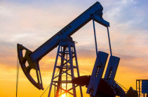 Oil prices drop as China economic slowdown threatens to spread