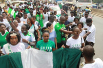 Nigeria stampede: Deaths at Buhari rally in Port Harcourt