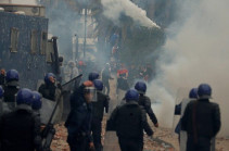 Algerians gather in largest protest against Bouteflika