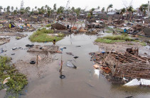 Cyclone Idai: Mozambique president says 1,000 may have died