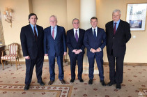 Armenian, Azerbaijan FMs meet in Vienna ahead of Pashinyan-Aliyev first official meeting