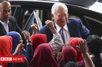 Malaysia ex-PM faces court in global financial scandal