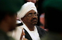 Sudan braces for military announcement after anti-Bashir protests