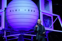 Jeff Bezos unveils Moon lander concept