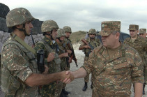 Head of Chief Staff of Armenian Armed Forces visits frontline military units