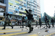 Hong Kong Polytechnic University: 100 protesters still inside as standoff continues