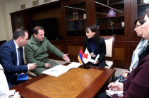 Armenia’s DM, ICRC Armenian delegation discuss fates of Armenian citizens arrested in Azerbaijan