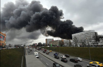 Wall collapses in burning warehouse in Moscow’s south