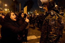 В Иране в ходе протестов задержали около 30 человек