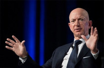 Jeff Bezos: World's richest man pledges $10bn to fight climate change