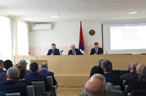 Bako Sahakyan discusses implementation of social-economic programs in Martouni