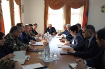 Bako Sahakyan convenes consultation dedicated to the activities aimed at preventing the spread of coronavirus in the republic