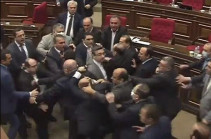 Footage shows My Step faction deputies hitting Edmon Marukyan from behind (video)