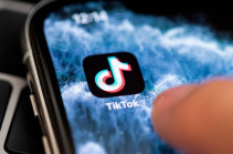 TikTok официально подала иск против указа Трампа