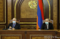 Armenia’s PM convenes Security Council session