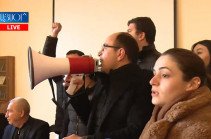 Opposition members enter YSU building, urge students join them (video)