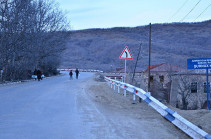 Aliyev says Azerbaijan has no military plans on Armenia’s border