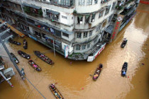 Landslides, floods affect 20 thousand in China 