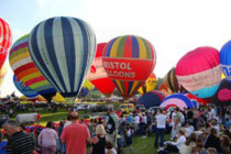 Bristol Balloon Fiesta 2010 kicked off