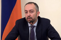 Ադրբեջանը զբաղեցրել է մի շարք դիրքեր, ինչքանով տեղյակ եմ՝ Քարագլխի մասին է խոսքը. ռուս խաղաղապահներից հստակ պատասխաններ ենք ակնկալում. Էդուարդ Աղաջանյան (Տեսանյութ)