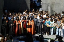 A liturgy and a protest in Tsitsernakaberd