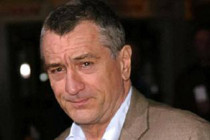 Robert De Niro nanny sues for $40,000 