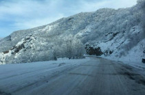 Վարդենյաց լեռնանցքը, Ջերմուկի խաչմերուկից Կապան տանող, Քաջարան-Մեղրի ավտոճանապարհները փակ են կցորդիչով բեռնատարների համար