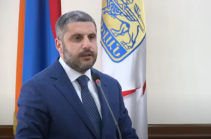 Եթե նա հրապարակային չհերքի այս սուտը, կդիմեմ պատկան մարմիններին․ Արմեն Փամբուխչյանը՝ Նաիրի Հոխիկյանի մասին