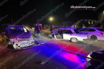 Արարատի մարզում բախվել են «Opel»-ն ու «ՎԱԶ 2107»-ը. կա 3 վիրավոր
