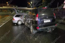 Երևանում բախվել են «Toyota Land Cruiser Prado»-ն ու «Mercedes»-ը. կան վիրավորներ