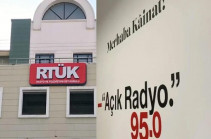 Регулятор Турции лишил лицензии радиостанцию из-за упоминания Геноцида армян
