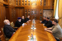 Католикос всех армян принял делегацию Румынской православной церкви