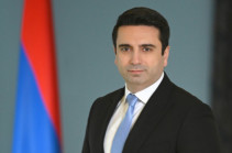 Կրթված ու պահանջատեր երիտասարդության կայացման բարդ ճանապարհին Հայաստանի իշխանությունները կանգնած են ձեր կողքին. Ալեն Սիմոնյանն` ուսուցիչներին