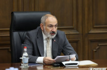 Փաշինյանն ԱԺ-ում բացատրում է, թե ինչ է պետական բյուջեն և ինչպես է այն ձևավորվում