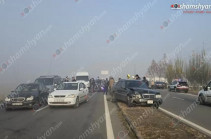 В Араратской области столкнулись 26 автомобилей