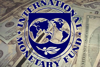 IMF chooses Carstens, Lagarde