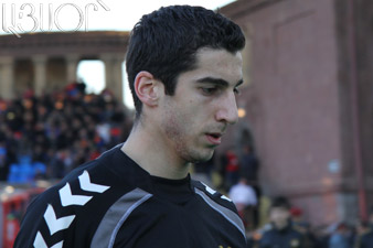 Henrikh Mkhitaryan in “Shakhtyor” team