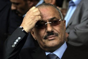 Yemeni president Ali Abdullah Saleh returns home