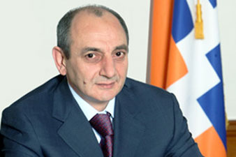 Բ. Սահակյանն ընդունել է Վ. Պետրոսյանի գլխավորած պատվիրակությանը