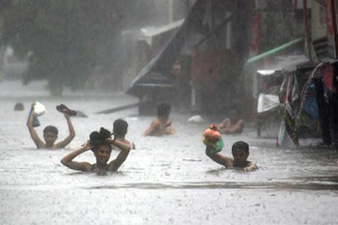 Mass burial in Philippines 