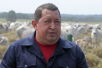 Hugo Chavez leaves for Cuba for surgery 