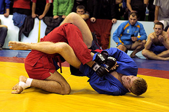 Armenian sambo wrestlers take part in European sambo championship