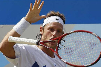 Davit Nalbandian loses