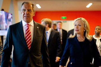 Lavrov and Clinton discuss NK conflict settlement issue