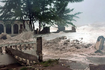 Число жертв урагана Sandy в США возросло до 88 человек