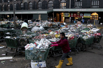 Gritty New York faces grimy mess: Rotten meat, failing toilets