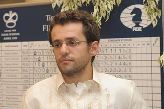 Aronyan shared the 2-3rd positions with Gelfand 