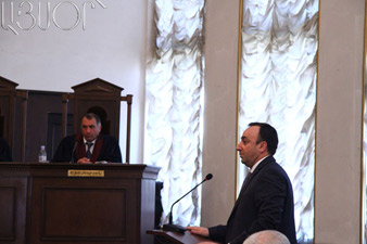 Hrayr Tovmasian represents Serzh Sargsyan in Constitutional Court 