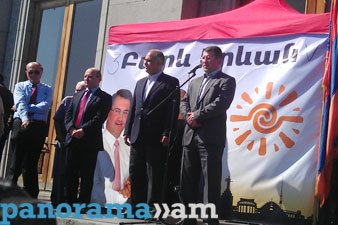 Hello Yerevan bloc’s purpose is to change management system 