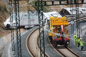 Police to question driver after Spanish train crash kills 80